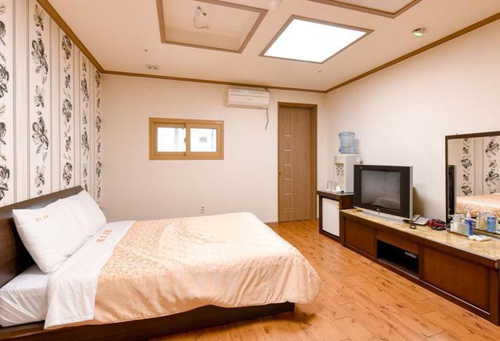 Hongcheon Resortel エクステリア 写真
