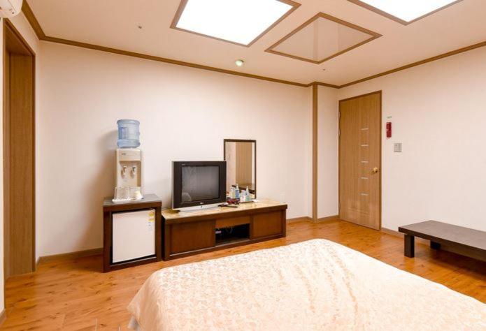 Hongcheon Resortel エクステリア 写真